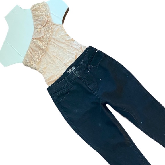 Time and Tru High Rise Skinny Jeans , Skinny Jeans , High Rise Denim Jeans - Picture 4 of 15